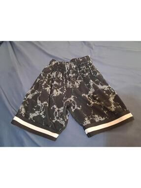 NBA Size 8 Boys Basketball Shorts Black